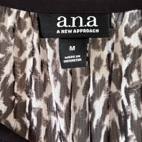 Ana Sheer Leopard Blouse Size M - Picture 3 of 9